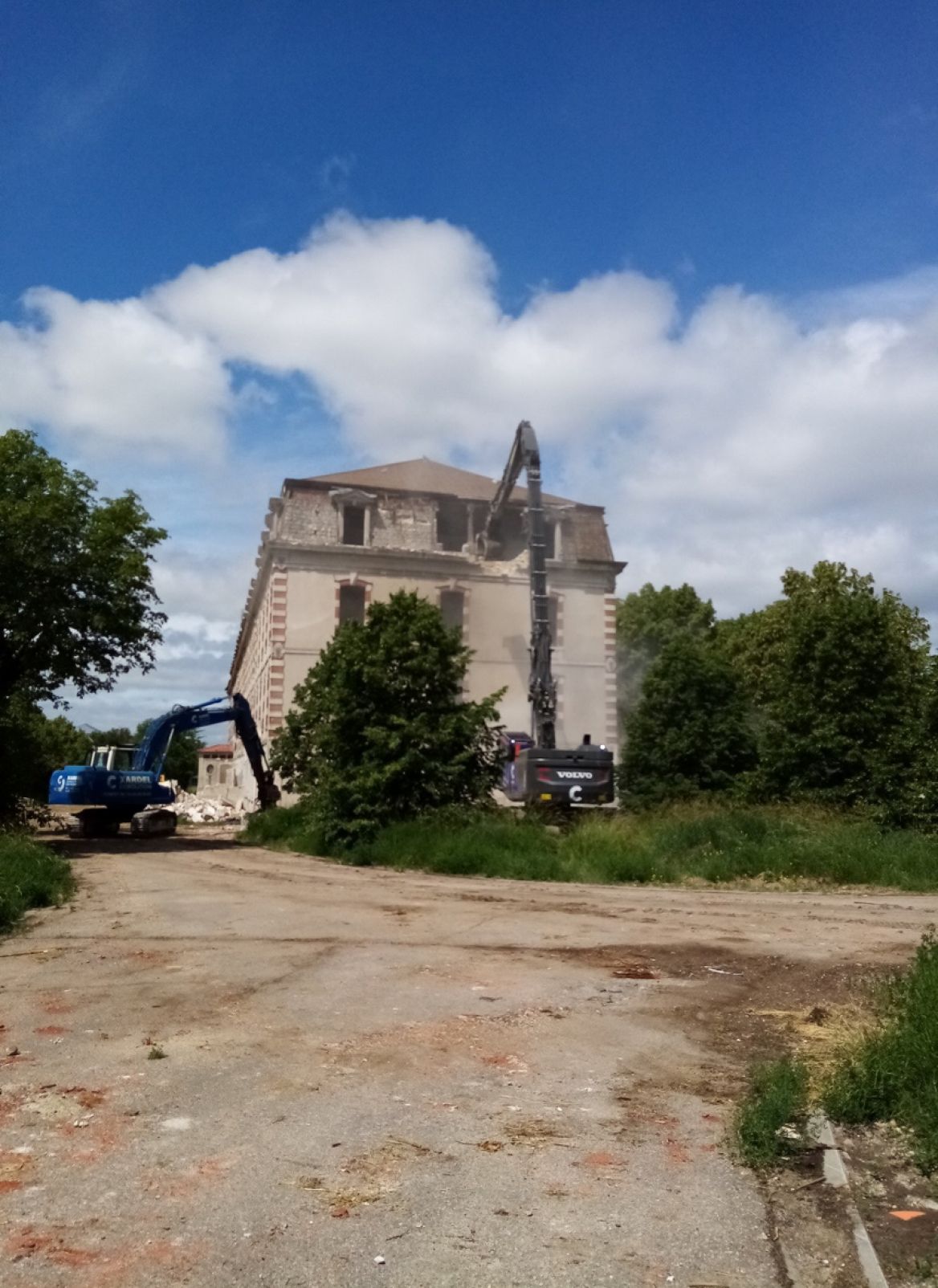 Requalification des casernes Miribel à Verdun