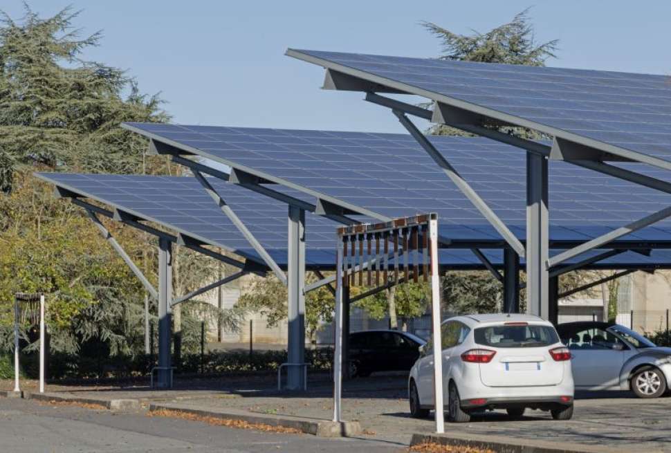 Ombrière parking photovoltaïque